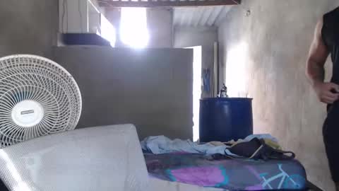 Mcgregor online show from December 7, 8:49 pm