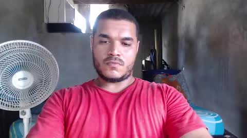 Mcgregor online show from December 18, 8:14 pm