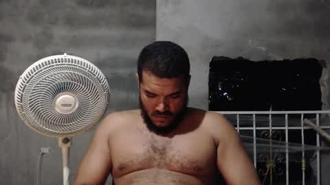 Mcgregor online show from November 16, 5:13 am