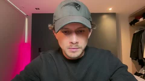 Snapshot of mcklister69 chatting on February 12, 7:31 pm mcklister online show from February 12, 7:31 pm