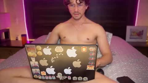 mcklister online show from March 26, 12:50 am