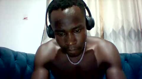 mclntz_bbc online show from October 6, 9:45 pm