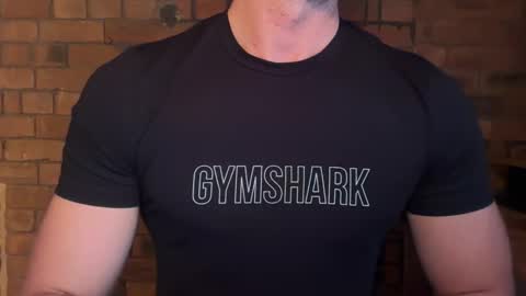 mcr8080 online show from January 17, 7:02 am