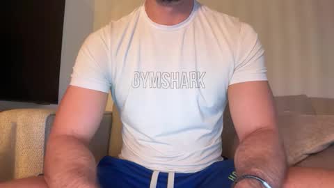 mcr8080 online show from April 12, 5:56 am