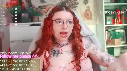 Snapshot of me_hanna chatting on February 26, 3:49 am Hanna online show from February 26, 3:49 am