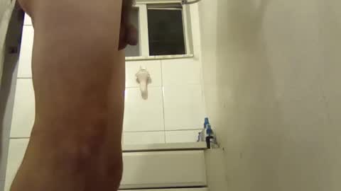 Snapshot of meaderd740870 chatting on September 15, 9:42 am meaderd740870 online show from September 15, 9:42 am