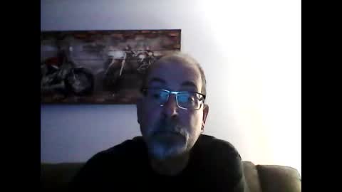 Snapshot of meathome3 chatting on January 25, 6:12 am me at home online show from January 25, 6:12 am