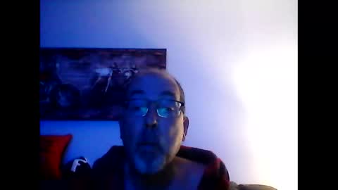 Snapshot of meathome3 chatting on January 8, 11:01 am me at home online show from January 8, 11:01 am