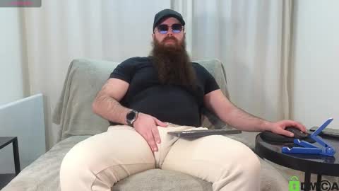 Meaty Roll online show from February 19, 9:17 am