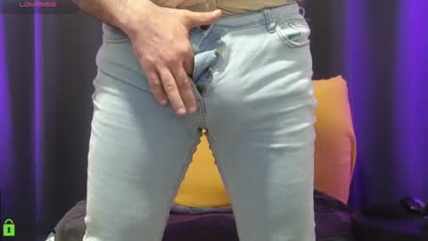 Meaty Roll online show from July 2, 3:23 am