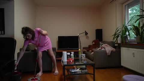 Snapshot of medelainexx chatting on February 13, 12:12 pm Milena online show from February 13, 12:12 pm