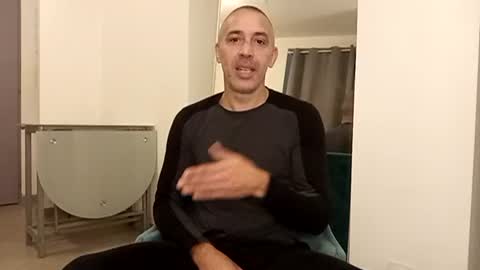 Meditmtc online show from December 3, 10:06 am