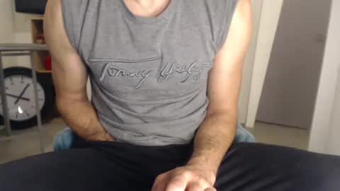 Meditmtc online show from December 17, 11:16 pm