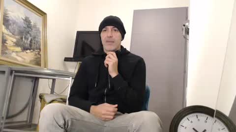 Meditmtc online show from December 24, 3:58 pm