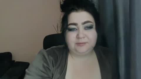 Oltereodora-lima online show from December 19, 8:13 am