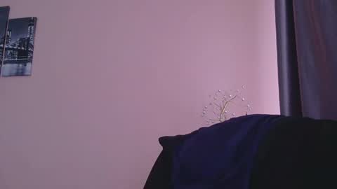 Snapshot of medjik_lool chatting on March 23, 6:39 am Oltereodora-lima online show from March 23, 6:39 am