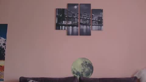 Snapshot of medjik_lool chatting on March 30, 7:42 am Oltereodora-lima online show from March 30, 7:42 am