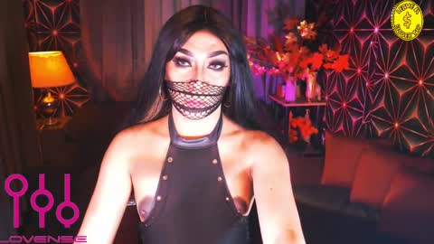 THE QUEEN ALPHA   Queen Medusa Prey online show from February 17, 4:42 am