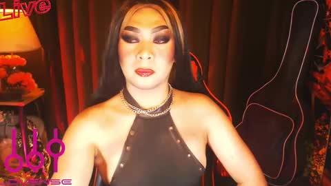 THE QUEEN ALPHA   Queen Medusa Prey online show from September 9, 5:45 pm