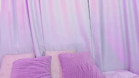 Melody online show from February 12, 3:45 am