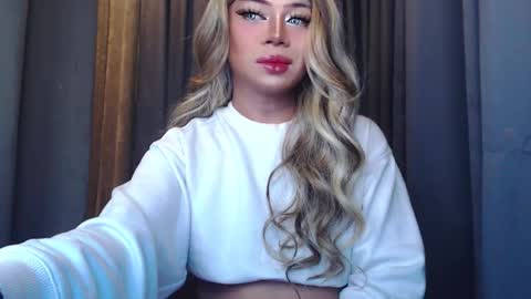 GODDESS OF ALL GODDESSES online show from September 26, 1:26 pm