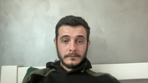 Snapshot of mef1k22 chatting on March 8, 12:30 pm mef1k22 online show from March 8, 12:30 pm