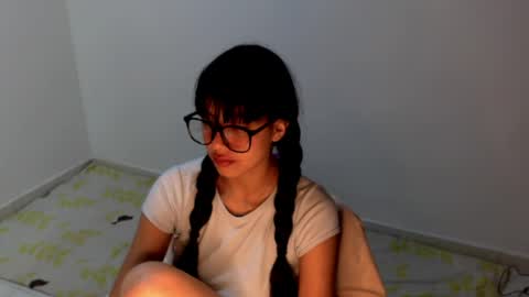 Meg4n Miauuuu online show from June 3, 4:59 am