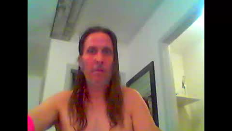 Snapshot of megaloxuan chatting on March 3, 4:40 am Rockloud online show from March 3, 4:40 am