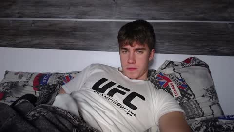 Snapshot of megamaxxxl chatting on December 20, 10:11 pm Max online show from December 20, 10:11 pm