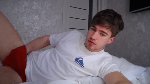 Snapshot of megamaxxxl chatting on January 28, 10:12 am Max online show from January 28, 10:12 am