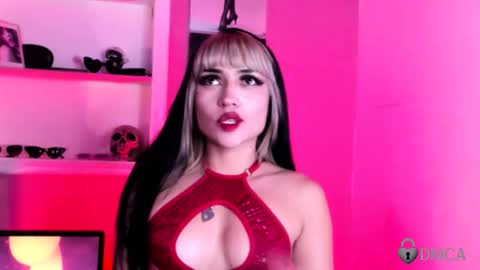 Snapshot of megan__manson chatting on February 16, 9:44 pm Megan online show from February 16, 9:44 pm