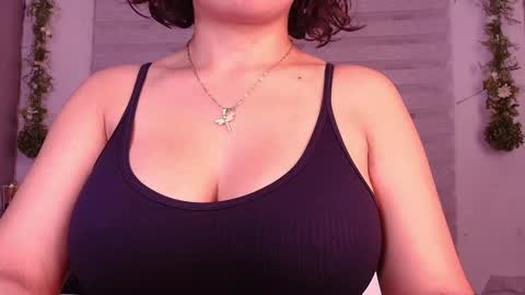 Snapshot of megan_akbar chatting on January 20, 11:56 am megan akbar online show from January 20, 11:56 am