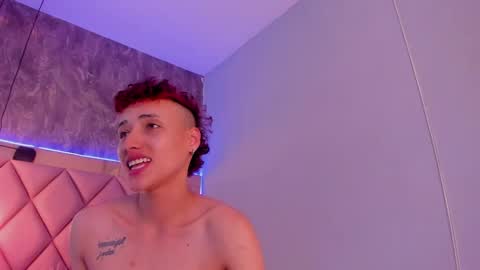 M E G A N online show from January 4, 12:48 am