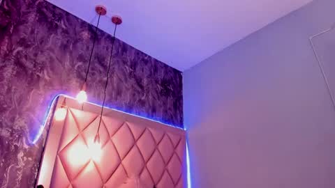 M E G A N online show from January 12, 6:49 pm