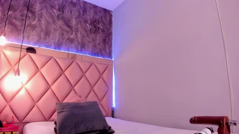 M E G A N online show from January 25, 12:38 am