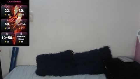 Megan and sophi online show from October 25, 3:14 am