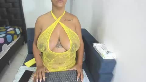 megan_greyxx online show from January 11, 12:07 pm