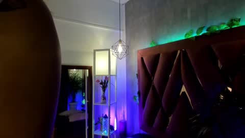    online show from February 14, 2:39 am