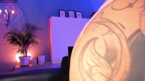    online show from April 2, 3:48 am