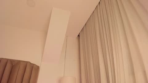   online show from December 2, 7:03 am