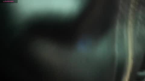 Snapshot of megan_moore__ chatting on January 15, 12:58 pm online show from January 15, 12:58 pm