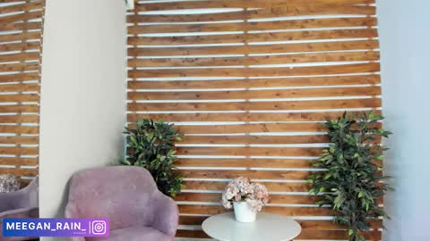 megan_raiin online show from March 24, 8:41 am