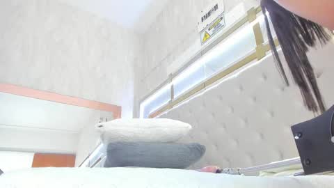 megan online show from February 12, 6:08 am