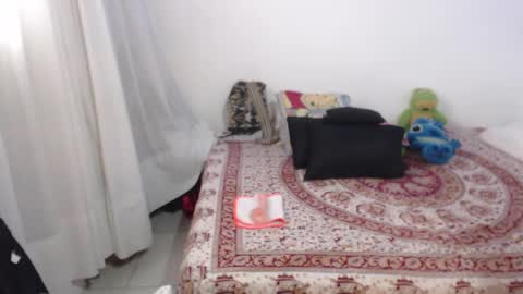 Snapshot of megan_shadow chatting on May 19, 6:36 pm Megan Shadow online show from May 19, 6:36 pm
