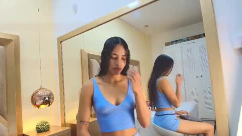 Megan Siner online show from November 10, 12:26 pm