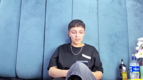 megan_thompsonn_ online show from February 22, 2:34 am