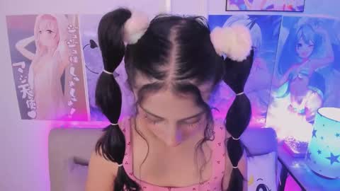 Snapshot of megan_yagami chatting on December 14, 4:12 am Megan online show from December 14, 4:12 am