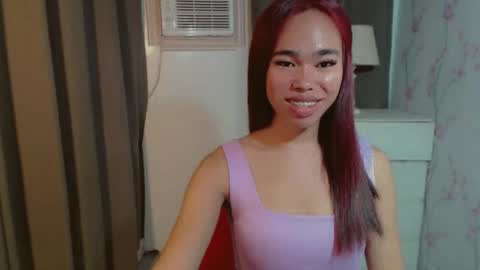 MEGAN online show from April 19, 6:10 pm