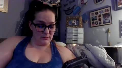 Snapshot of megancasares157 chatting on March 18, 6:49 am SexyDirtyBitch online show from March 18, 6:49 am