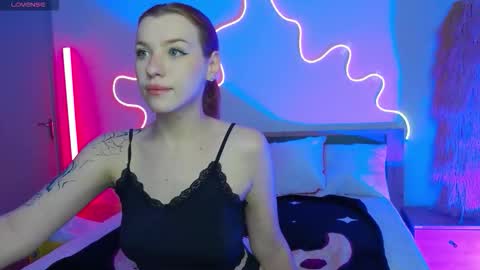 megancat333 online show from November 17, 4:57 pm